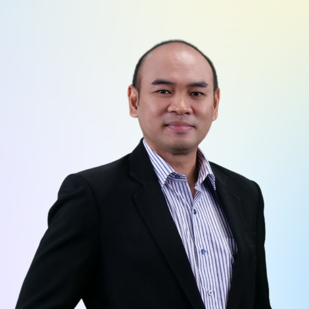 ผศ.(พิเศษ) ว่าที่ร้อยโท ดร.เจนรบ พละเดช 