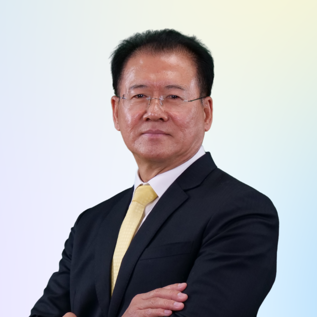 นายวิเชียร จันทรโณทัย 